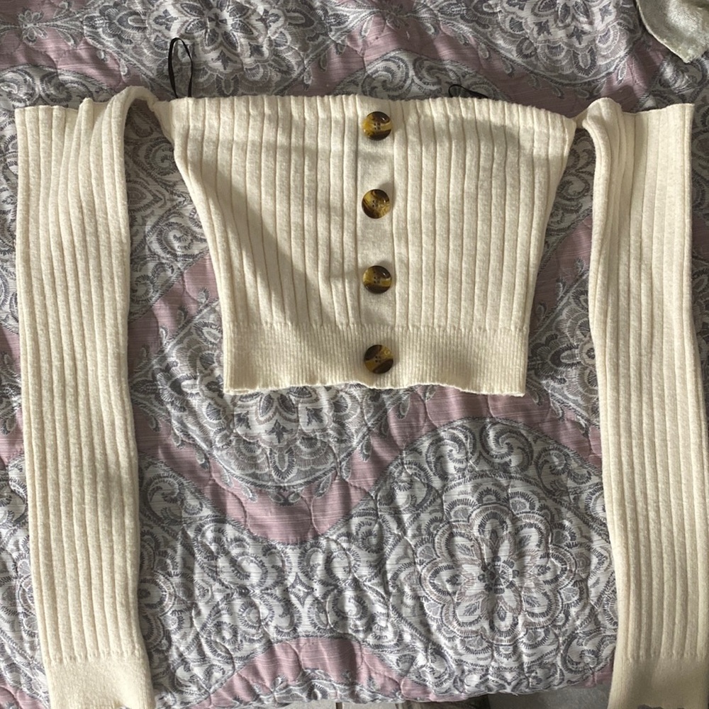 strapless crop top